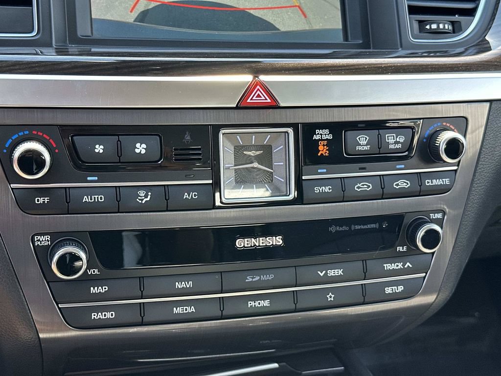 Used 2019 Genesis G80 3.8 AWD/4WD image 14