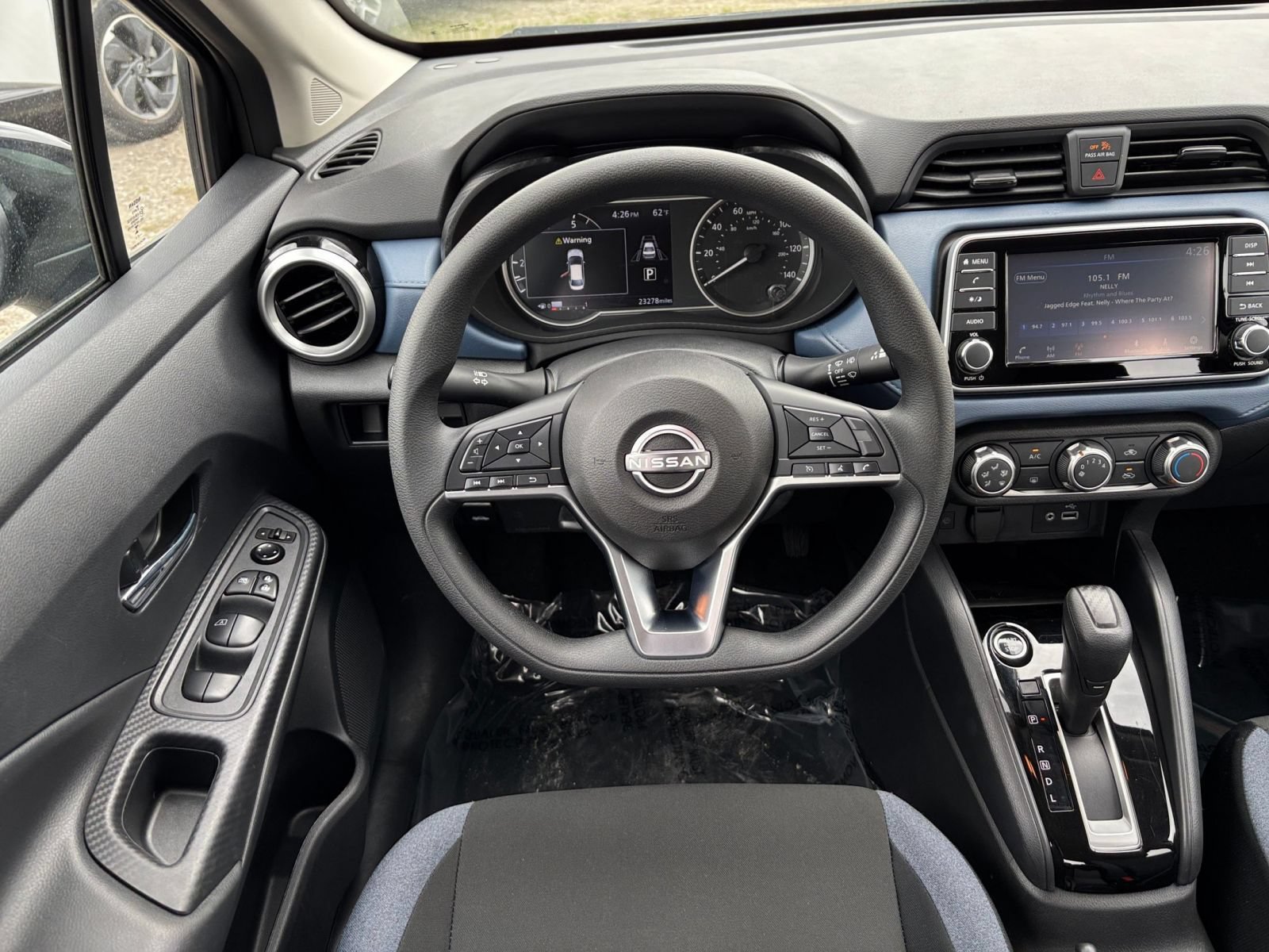 Used 2025 Nissan Versa SV FWD image 32