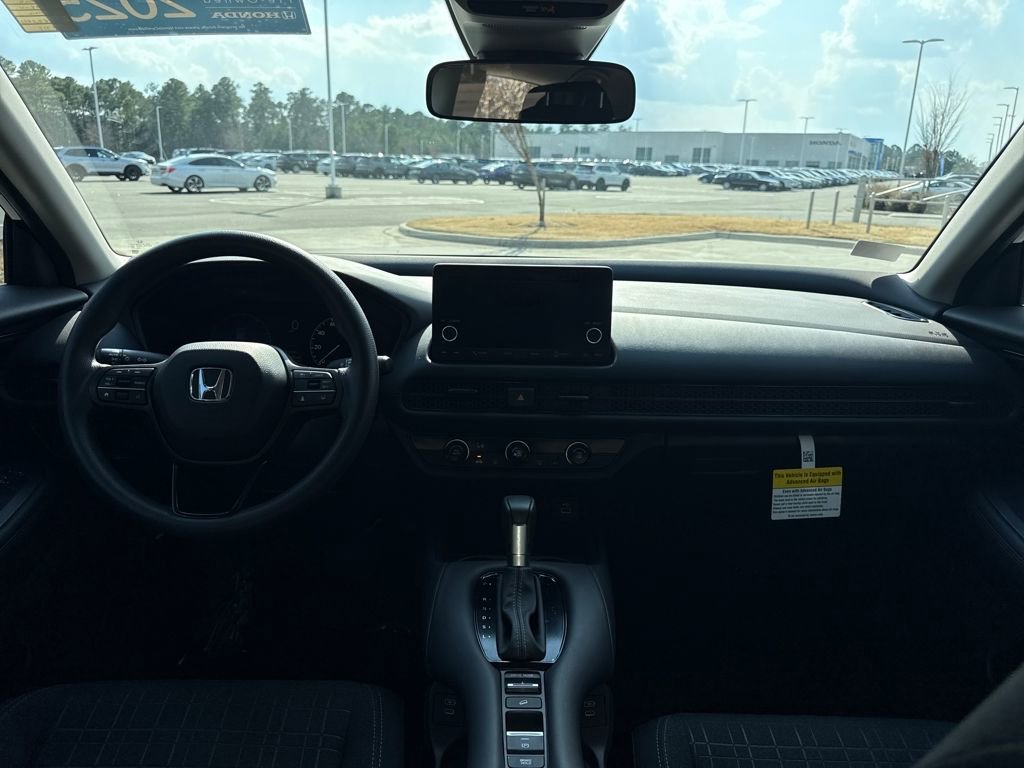 Used 2025 Honda HR-V LX image 16