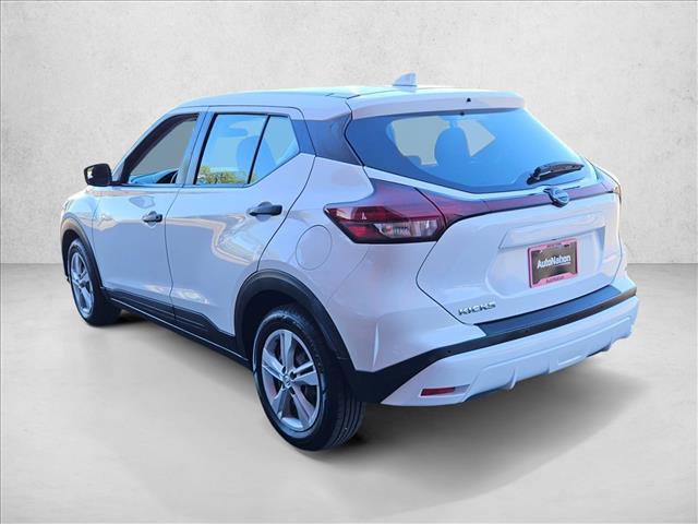 Used 2022 Nissan Kicks S image 7