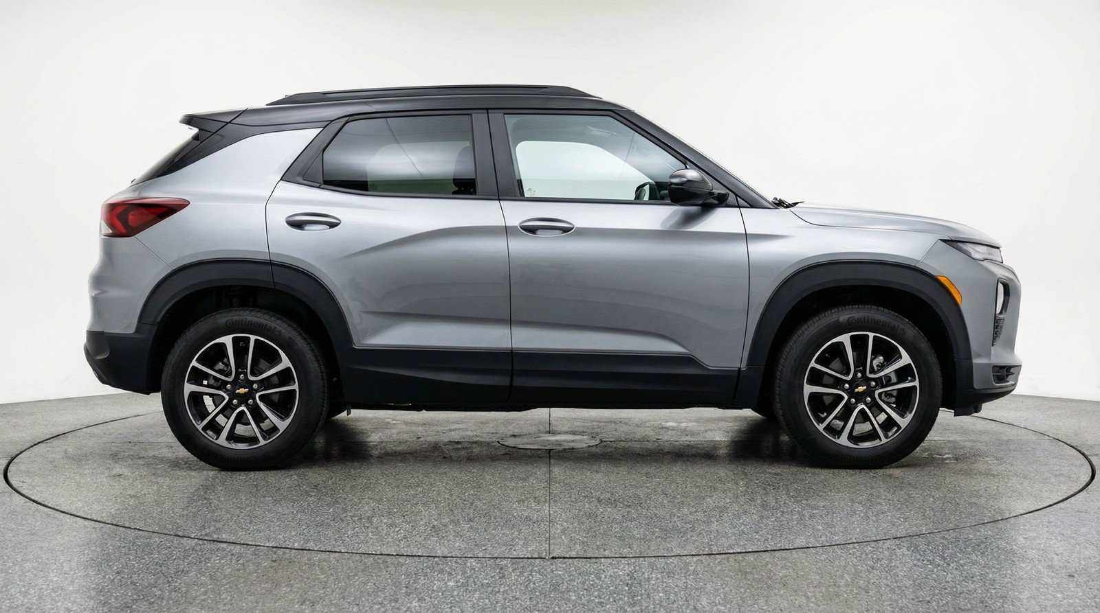 Used 2025 Chevrolet TrailBlazer LT image 11