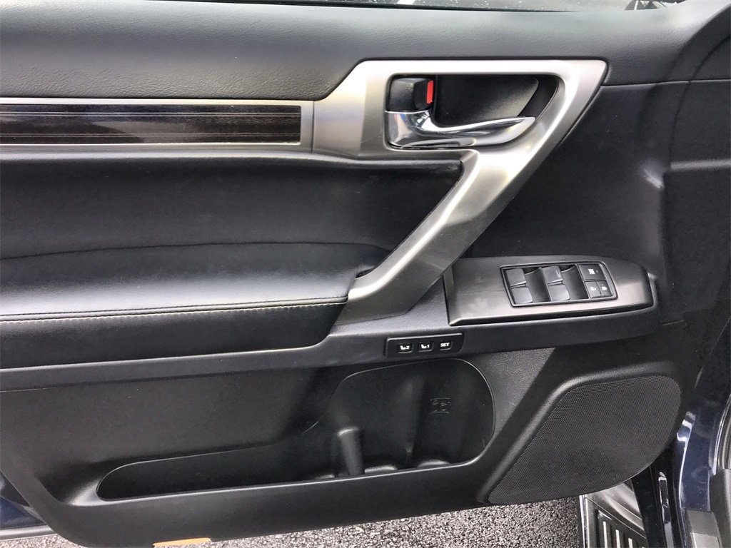 Used 2022 Lexus GX 460 Premium image 13