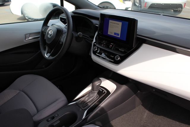 Certified 2026 Toyota Corolla SE FWD image 21