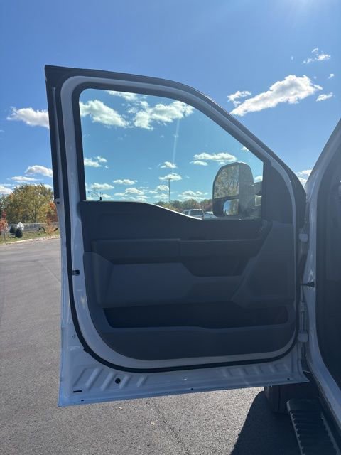 New 2026 Ford F450 XL image 15
