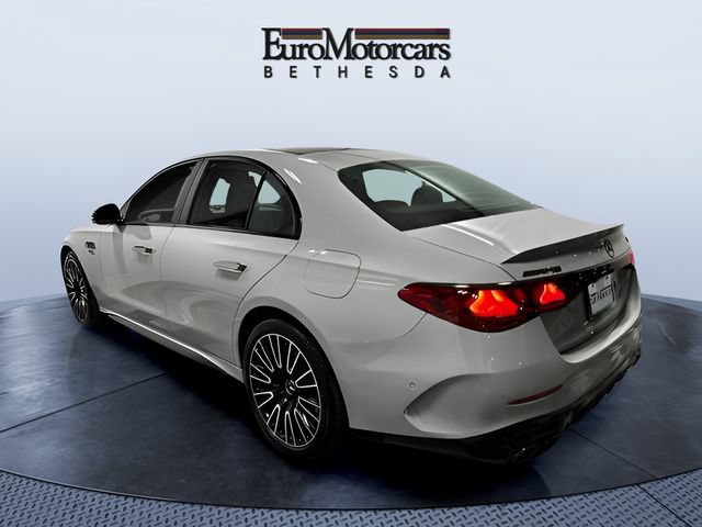 Used 2026 Mercedes-Benz E 53 AMG e 4MATIC Sedan image 4