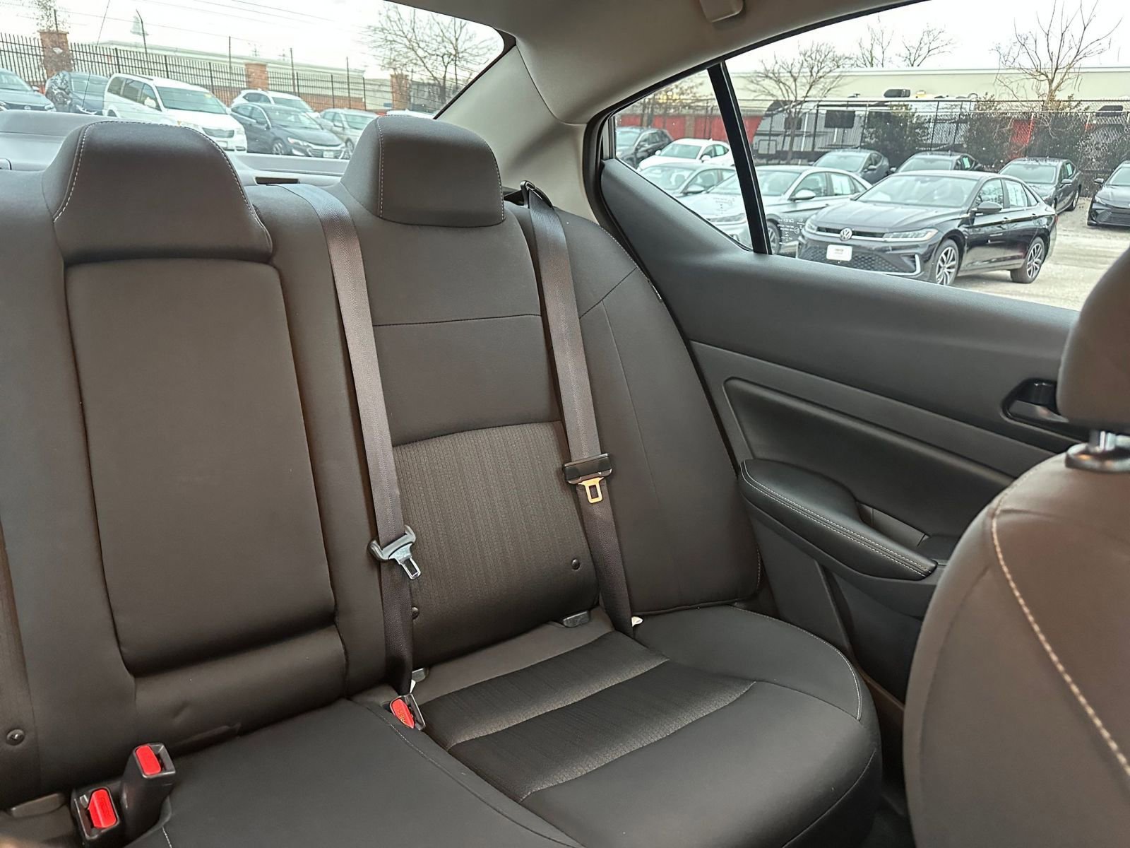 Used 2025 Nissan Altima 2.5 SV image 36