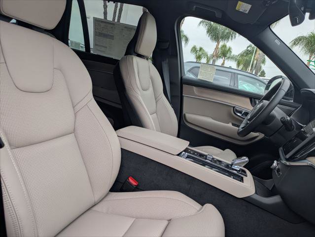 New 2026 Volvo XC90 T8 Ultra w/ Protection Package AWD/4WD image 14