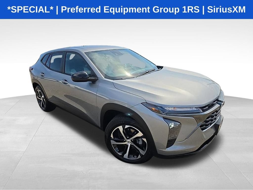 Certified 2024 Chevrolet Trax RS FWD image 1