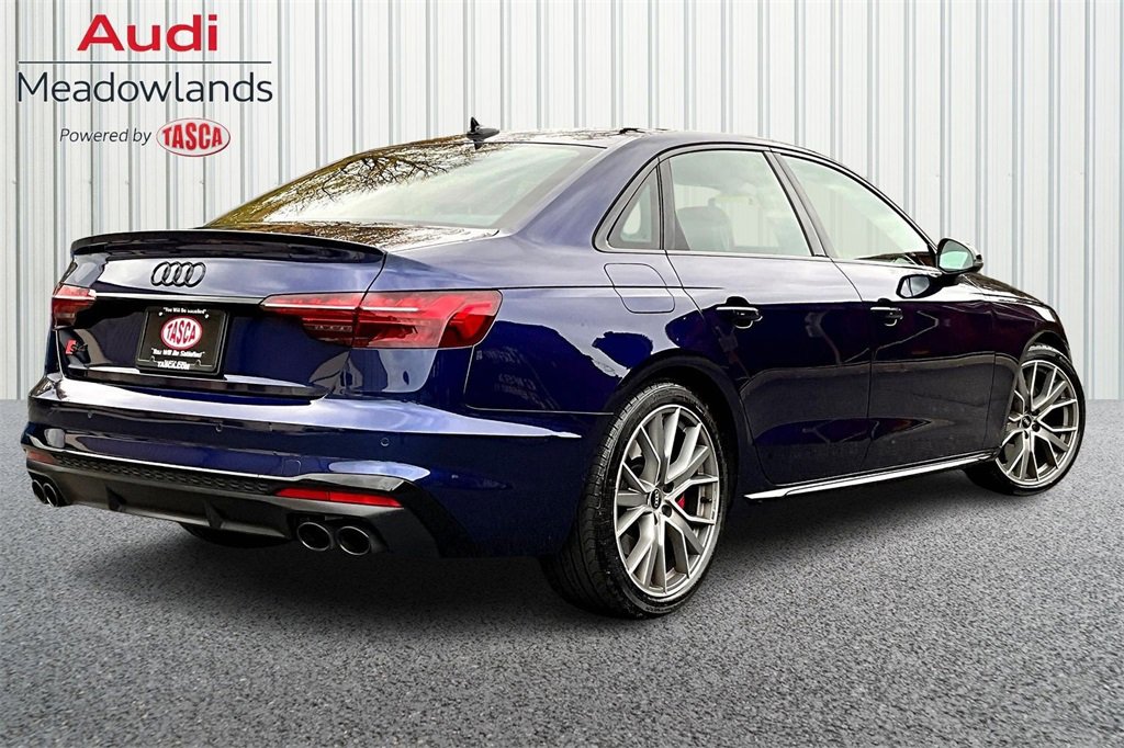 Used 2023 Audi S4 Premium Plus image 6