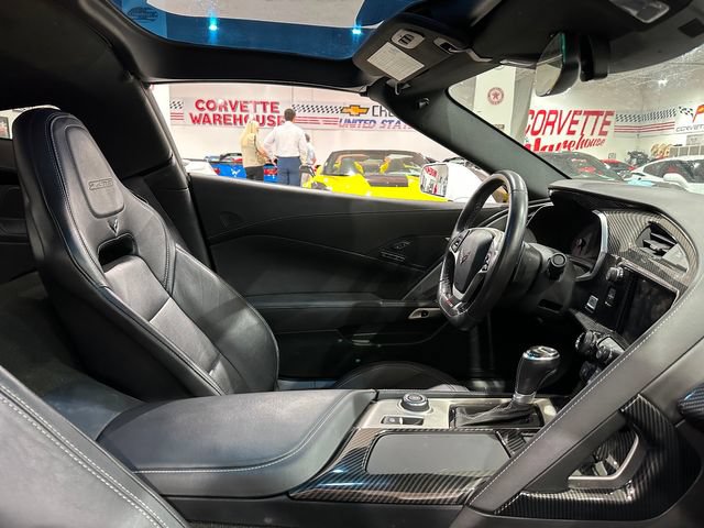 Used 2016 Chevrolet Corvette Z06 w/ Z07 Performance Package RWD image 13
