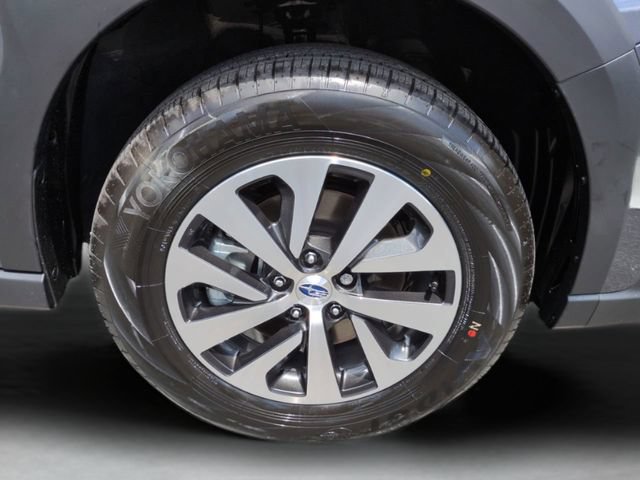 Used 2025 Subaru Outback Premium AWD/4WD image 26