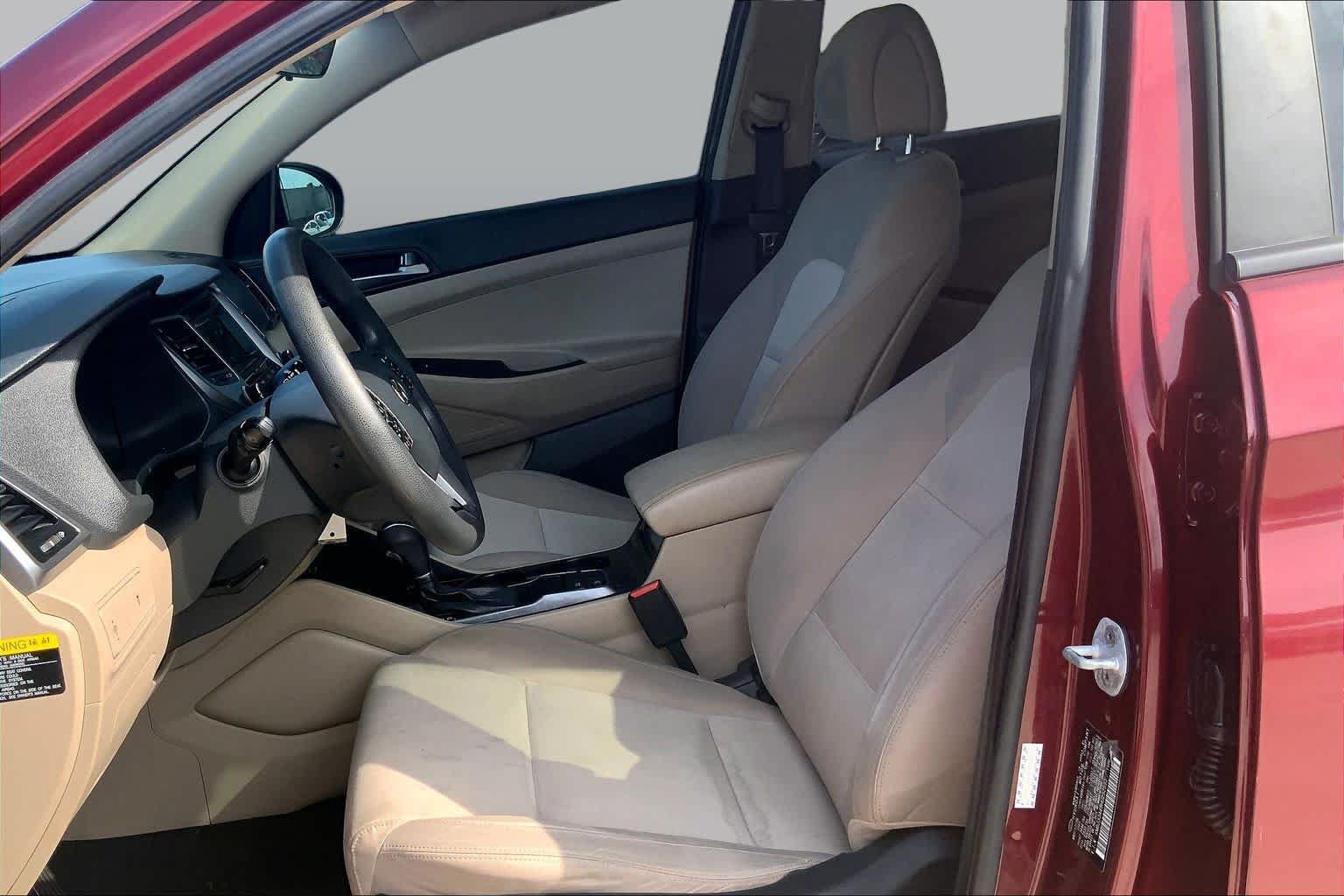 Used 2017 Hyundai Tucson SE w/ SE Popular Package 02 FWD image 8