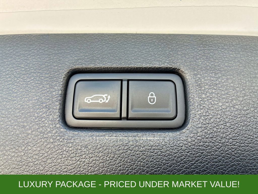 Used 2023 Genesis GV80 2.5T w/ Prestige Package AWD/4WD image 14