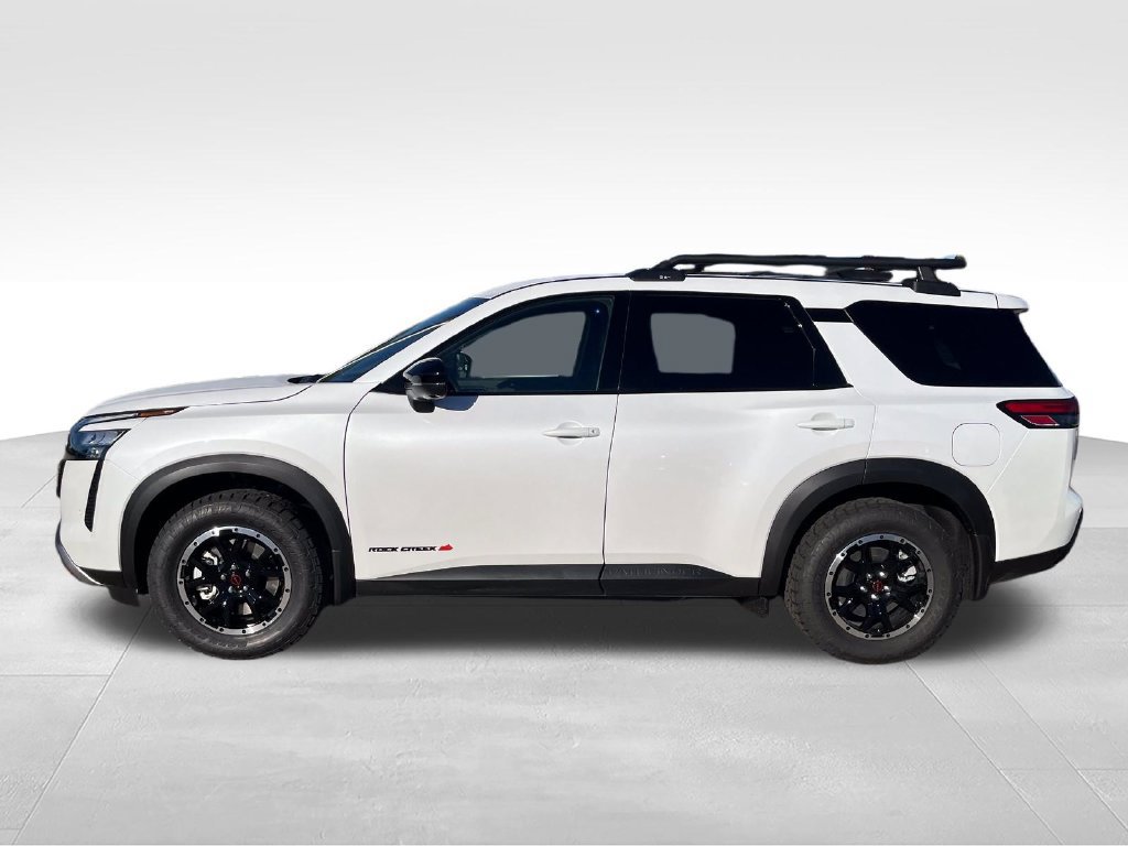 New 2026 Nissan Pathfinder Rock Creek w/ Rock Creek Premium Package AWD/4WD image 2