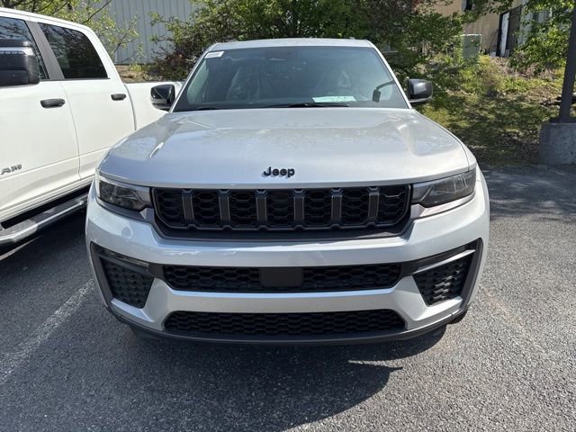 New 2026 Jeep Grand Cherokee Limited AWD/4WD image 7