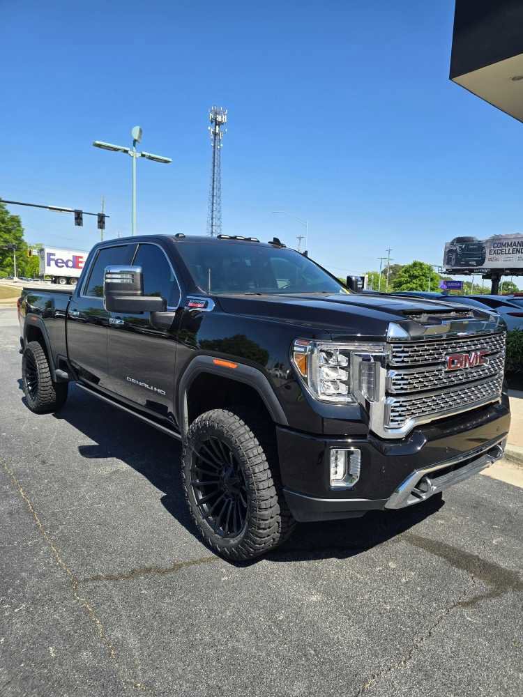 Used 2021 GMC Sierra 2500 Denali w/ Denali Ultimate Package image 1