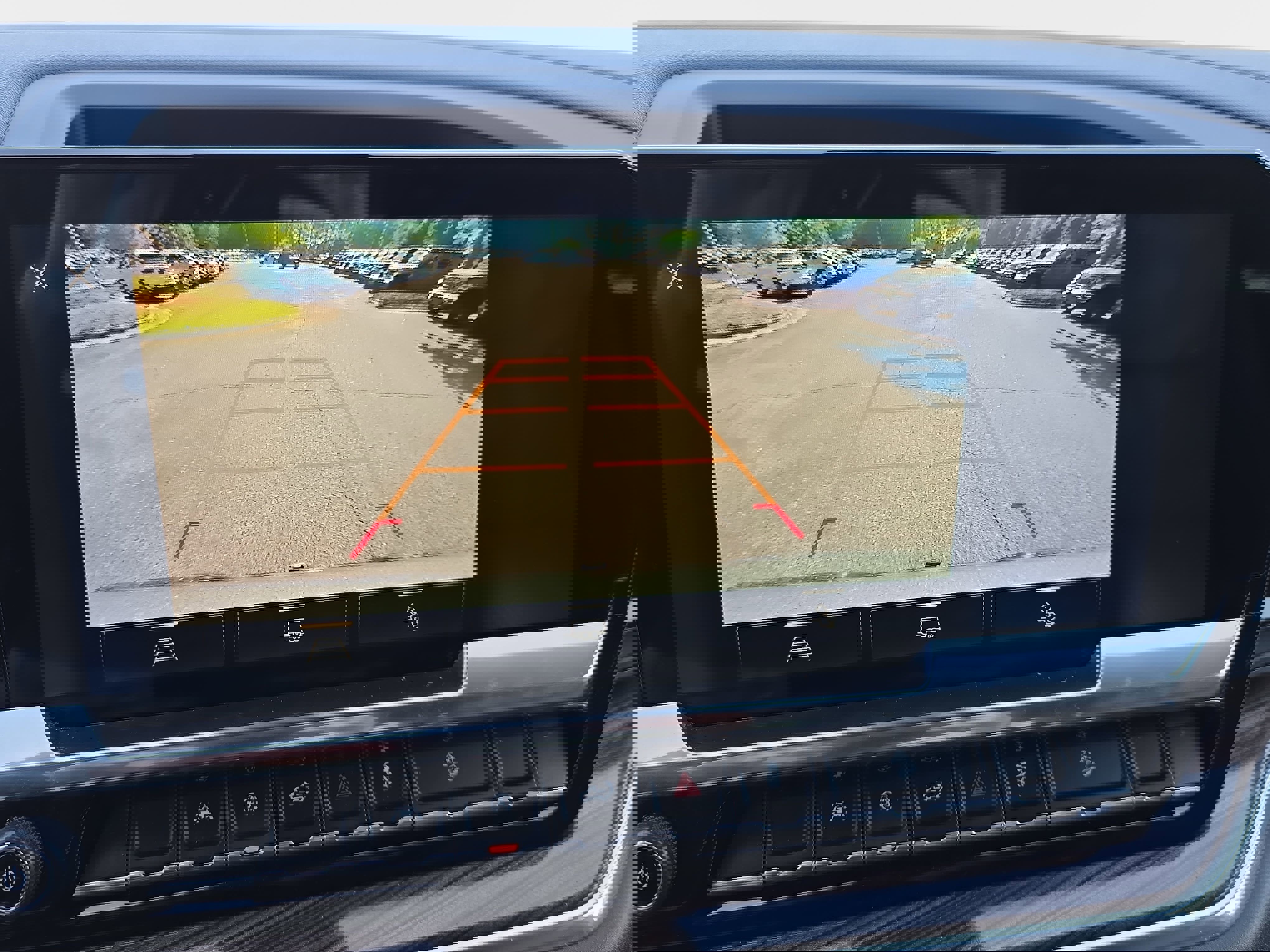 Used 2024 Chevrolet Silverado 1500 LT Trail Boss w/ Convenience Package II image 19