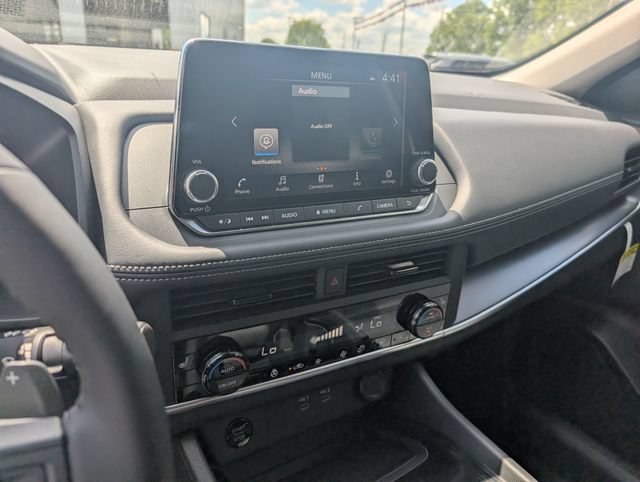 New 2026 Nissan Rogue SV w/ Cold Weather Package AWD/4WD image 20