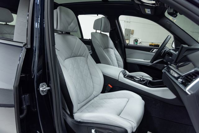 Used 2026 BMW X5 xDrive40i image 24