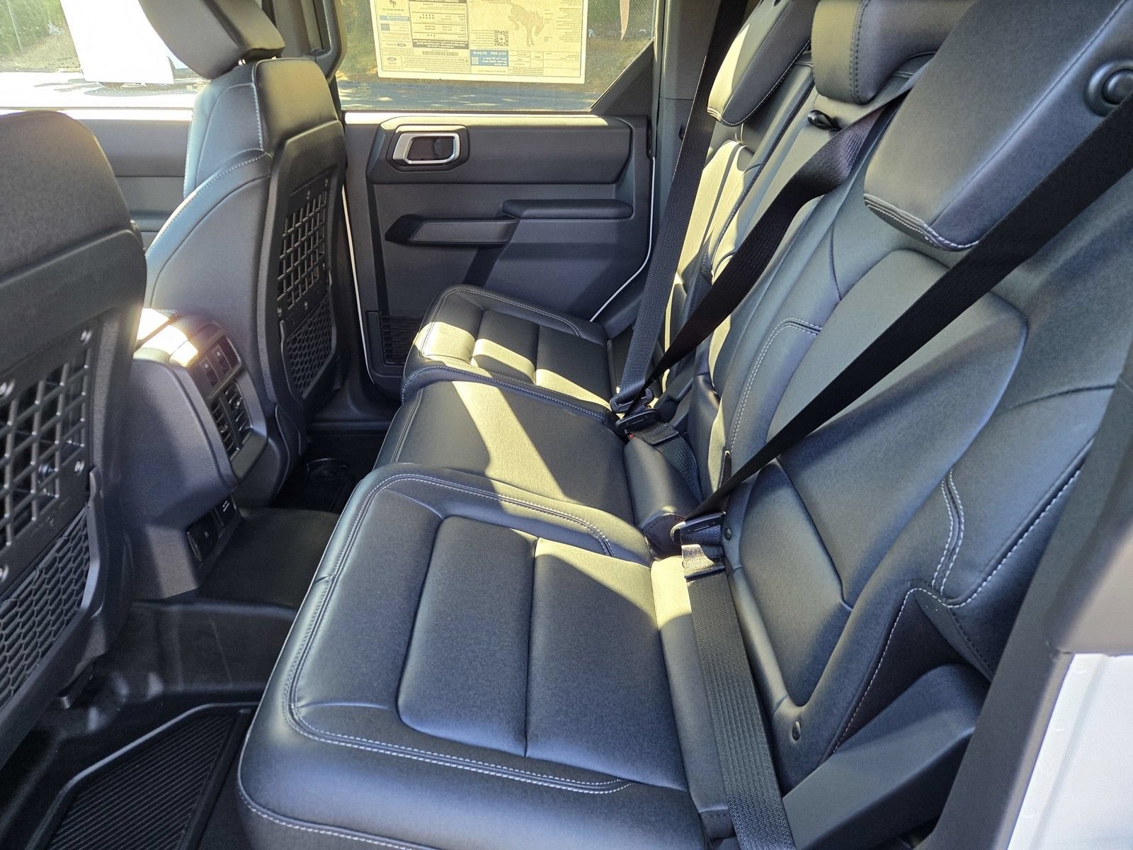 New 2026 Ford Bronco Big Bend w/ Black Diamond Package AWD/4WD image 6