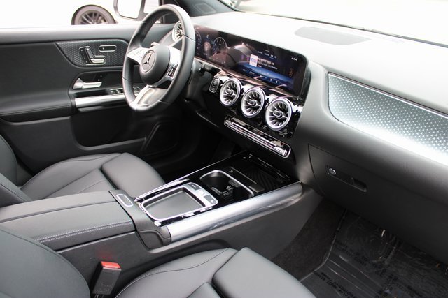 Used 2024 Mercedes-Benz GLA 250 image 12