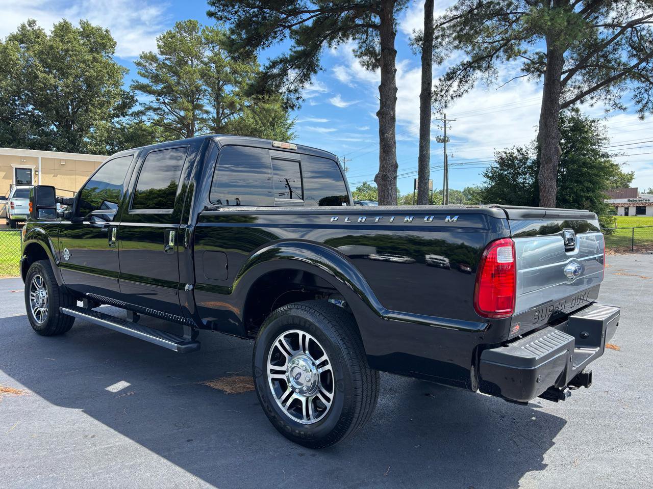 Used 2016 Ford F250 Platinum w/ FX4 Off-Road Package AWD/4WD image 6