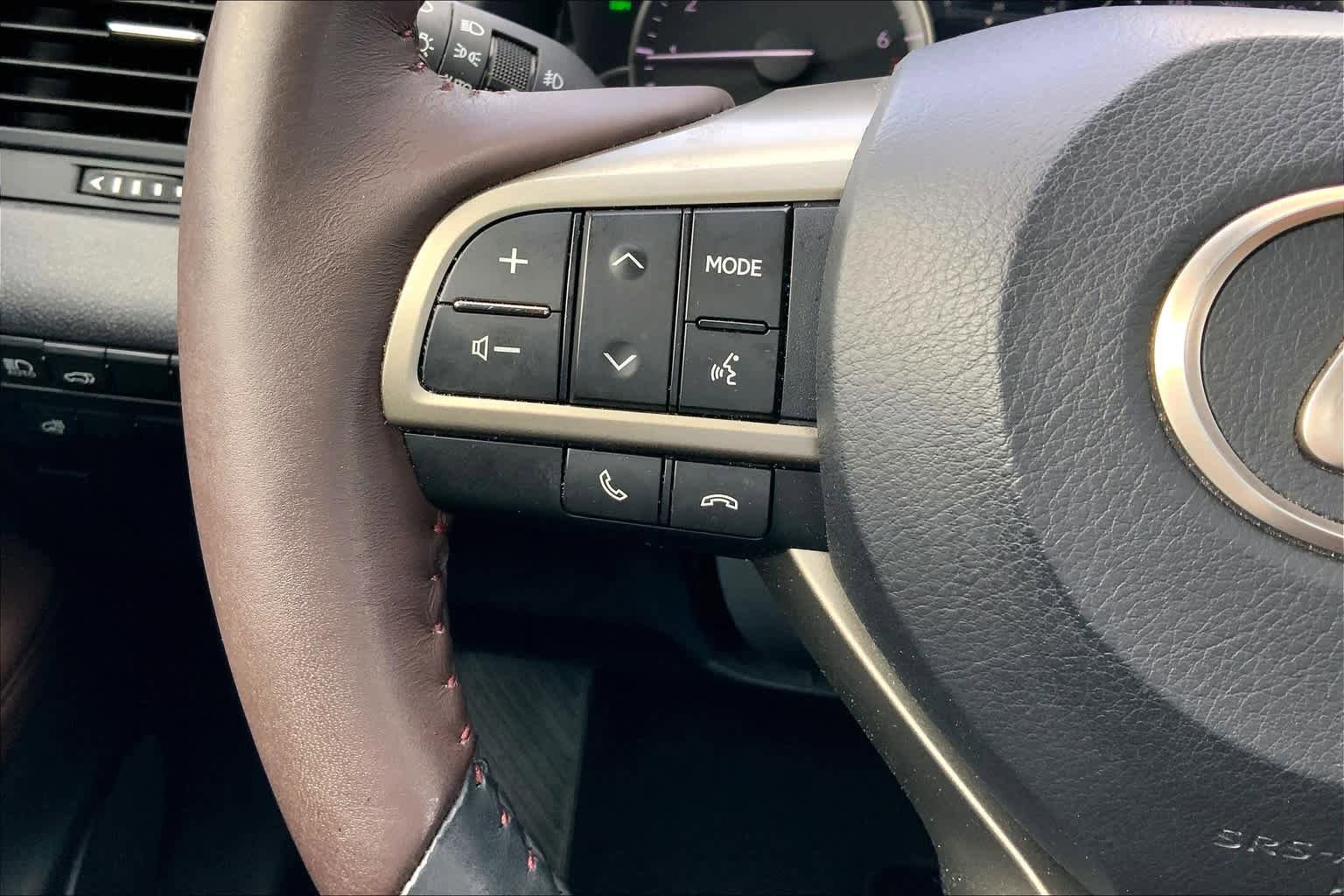 Used 2017 Lexus RX 350 AWD w/ Premium Package image 24