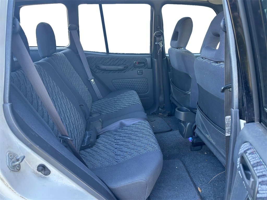 Used 2000 Toyota RAV4 2WD image 12