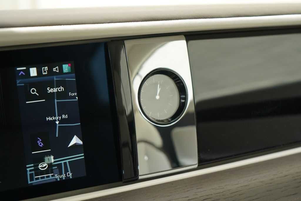 Certified 2024 Rolls-Royce Spectre w/ Spectre Launch Package image 8