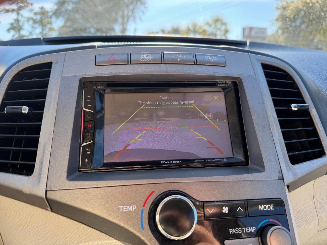 Used 2011 Toyota Venza w/ Convenience Pkg FWD image 23