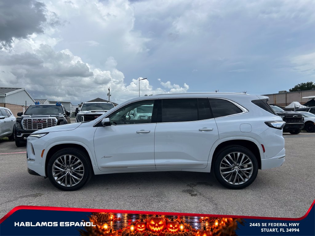 New 2026 Buick Enclave Avenir w/ Super Cruise Package AWD/4WD image 4