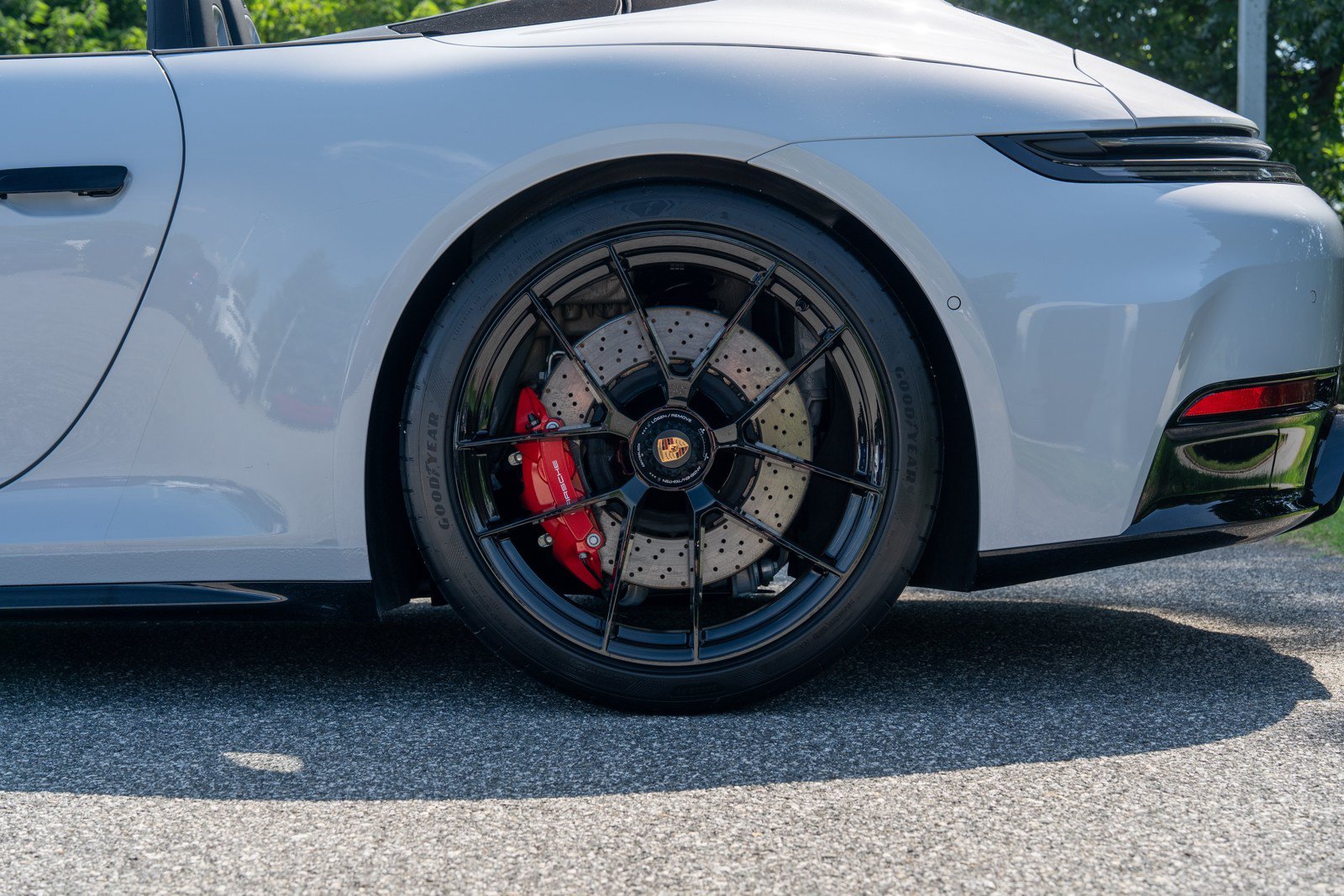 Certified 2025 Porsche 911 Carrera 4 GTS AWD/4WD image 12