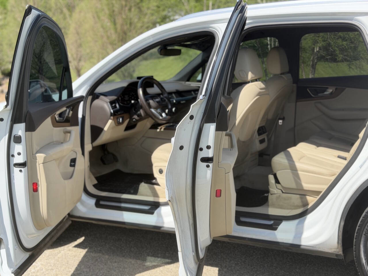 Used 2017 Audi Q7 3.0T Premium Plus image 13