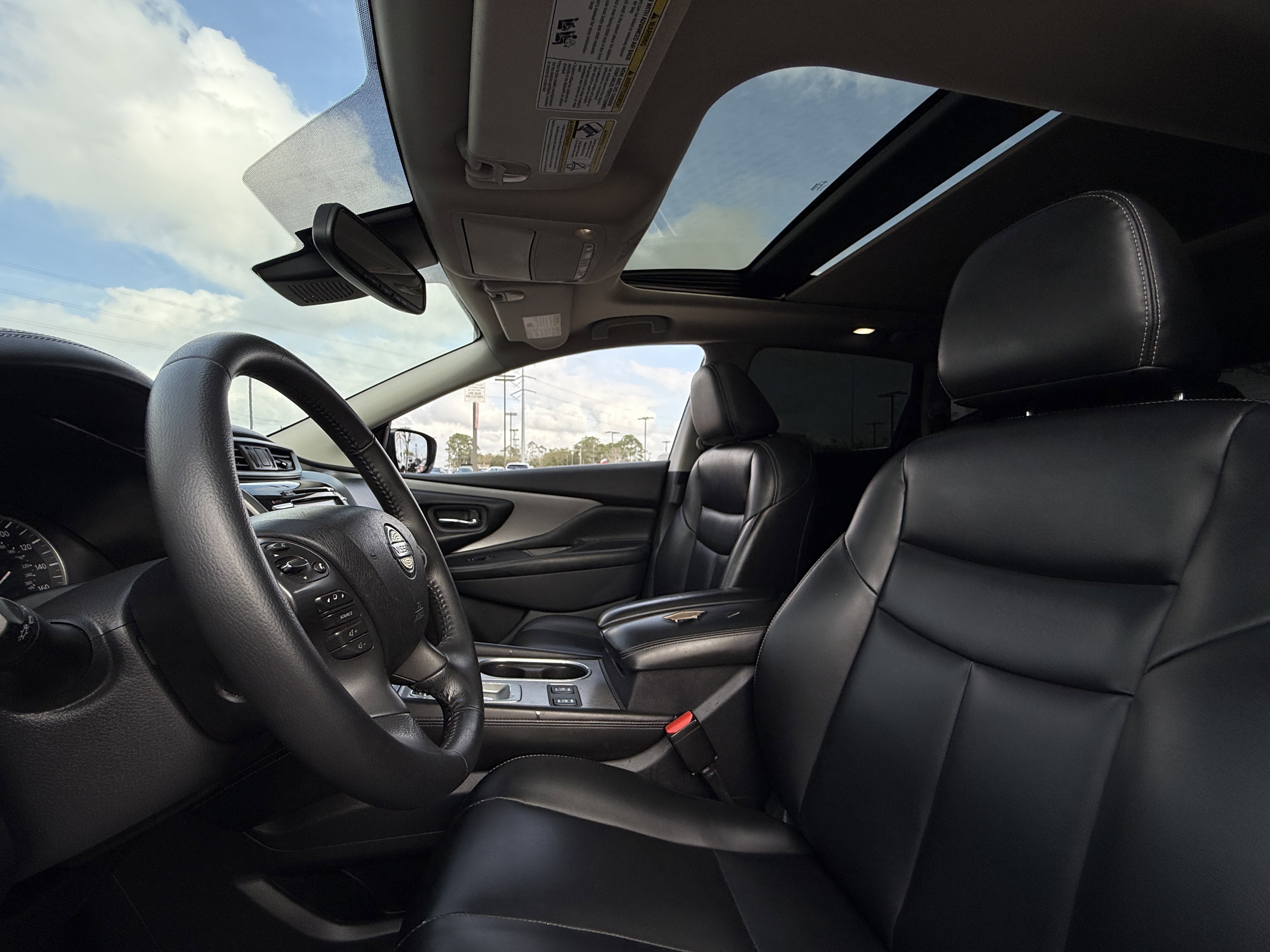 Used 2020 Nissan Murano SV w/ Premium Package image 29