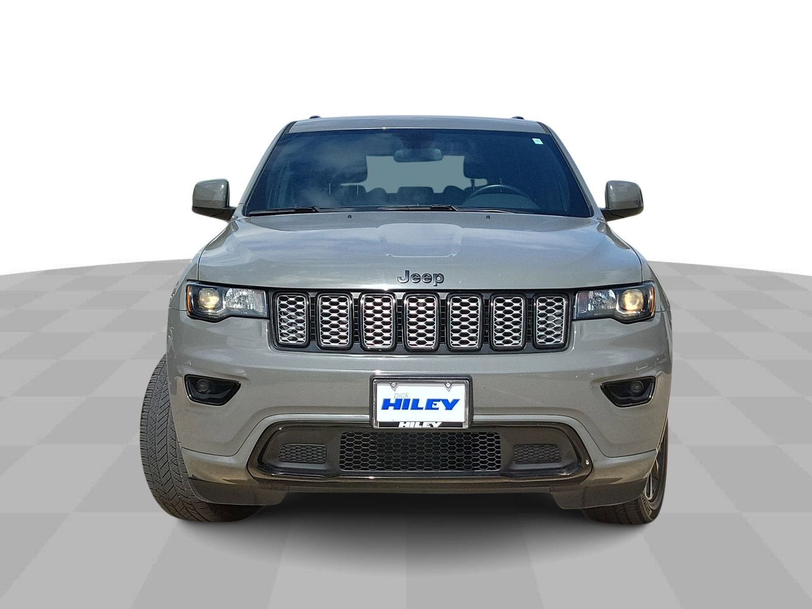 Used 2021 Jeep Grand Cherokee Laredo X AWD/4WD image 3