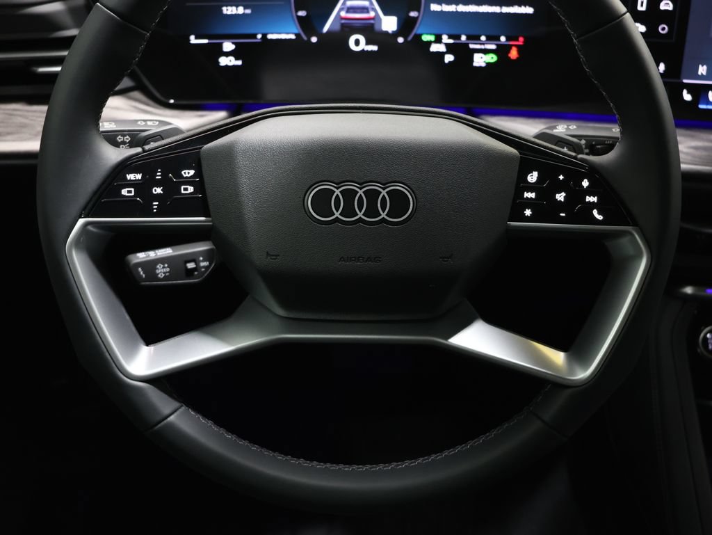 Certified 2025 Audi Q5 Premium w/ Premium Plus AWD/4WD image 17