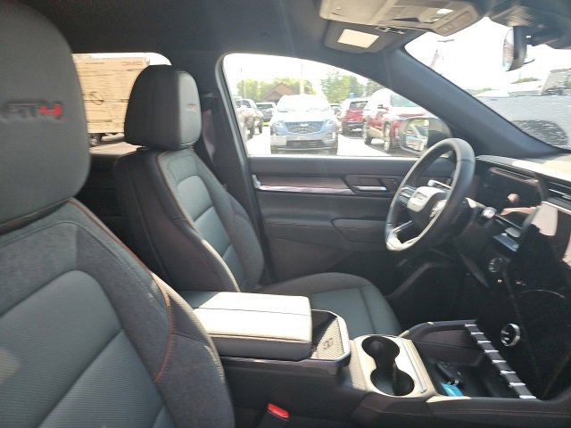 New 2026 GMC Terrain AT4 w/ LPO, Floor Liner Package image 26