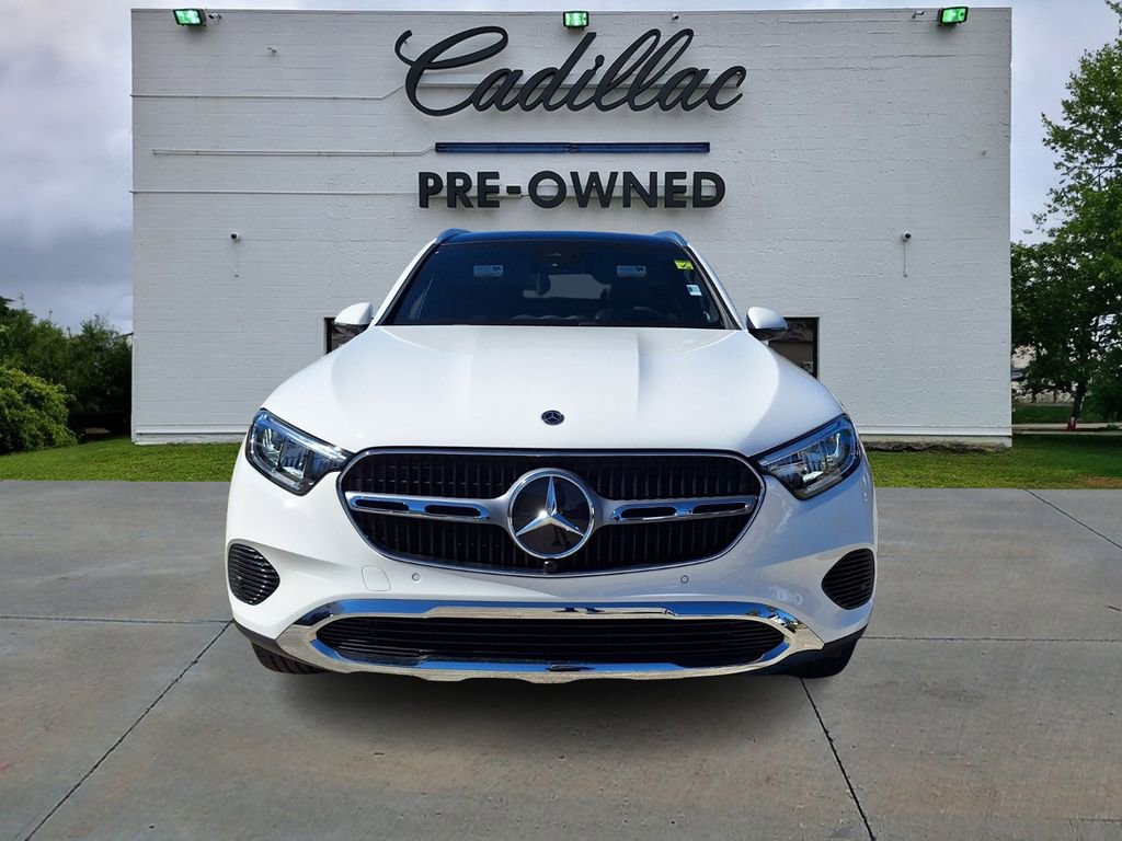 Used 2025 Mercedes-Benz GLC 300 image 8