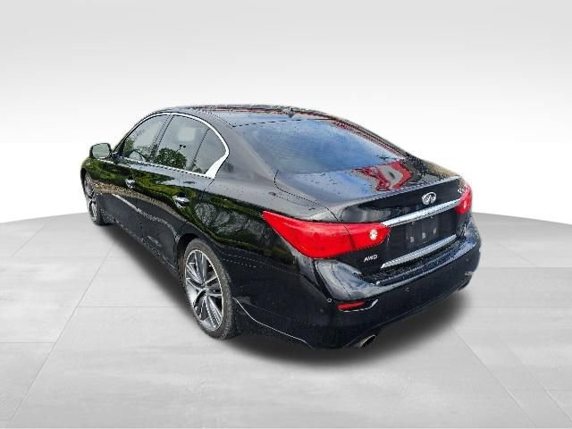 Used 2016 INFINITI Q50 3.0t Premium w/ Driver Assistance Package AWD/4WD image 4
