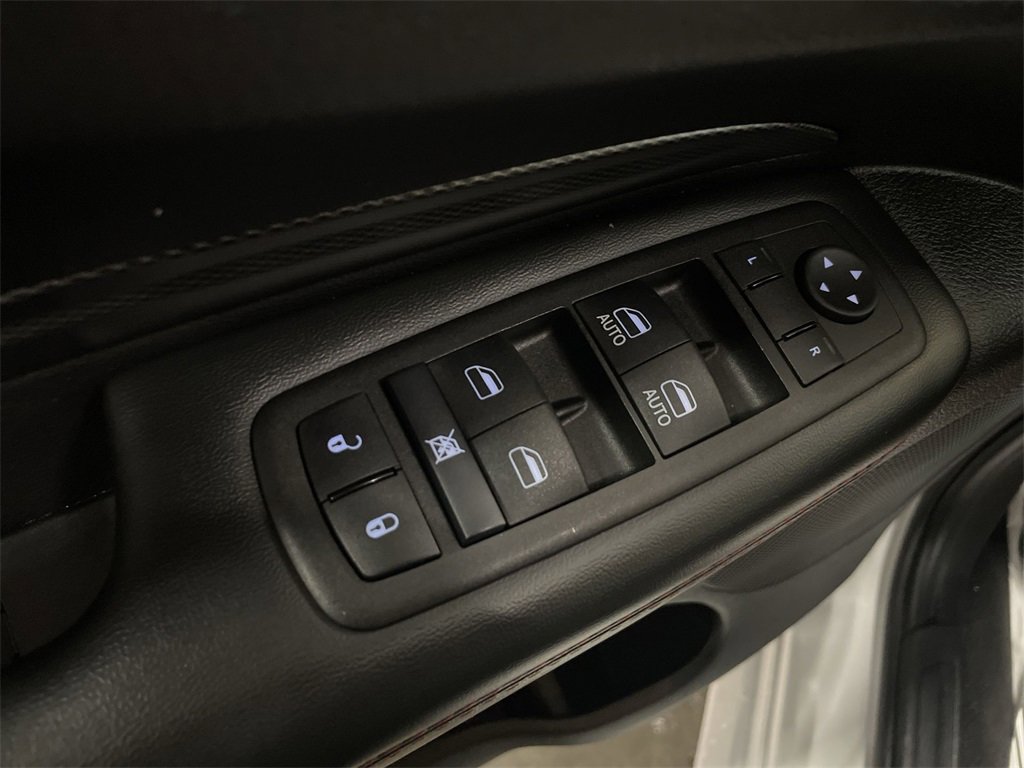 Used 2024 Dodge Durango GT image 13