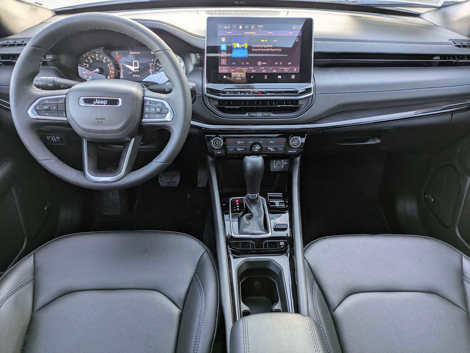 Used 2025 Jeep Compass Limited w/ Sun & Sound Group image 13