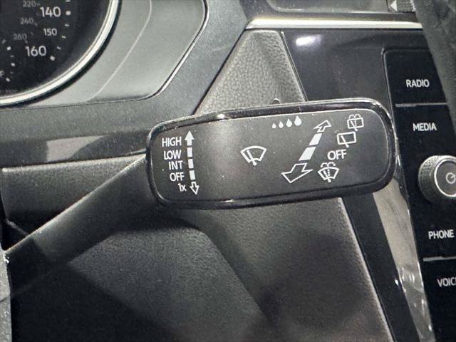 Used 2019 Volkswagen Tiguan SE w/ Panoramic Sunroof Package AWD/4WD image 23