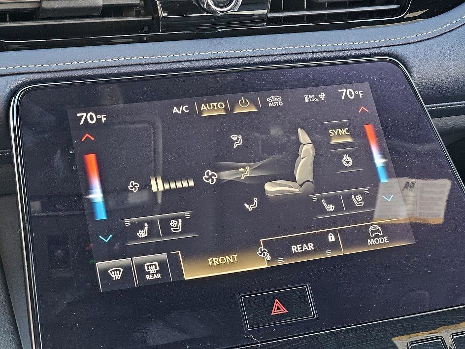 New 2026 INFINITI QX80 4WD w/ Sport Exterior Package image 23