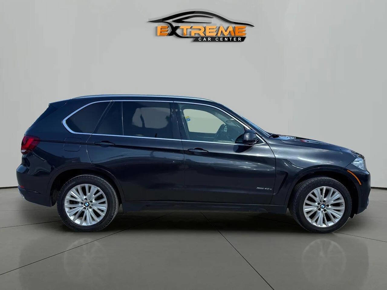 Used 2016 BMW X5 xDrive40e image 8