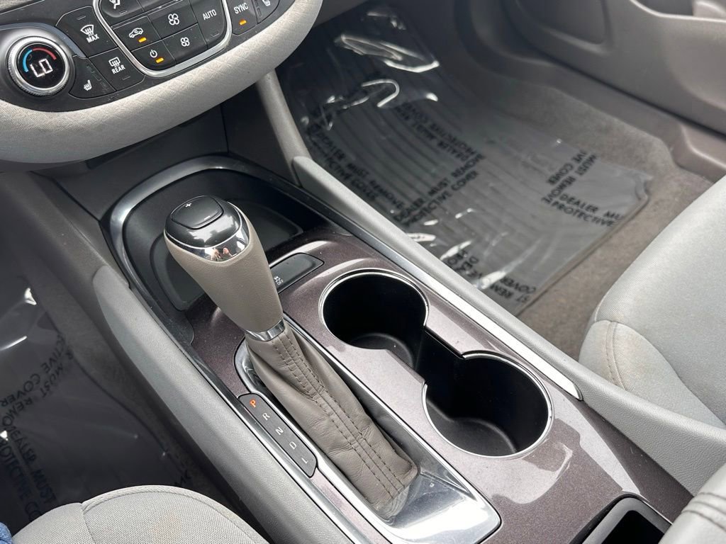 Used 2020 Chevrolet Malibu LT FWD image 20