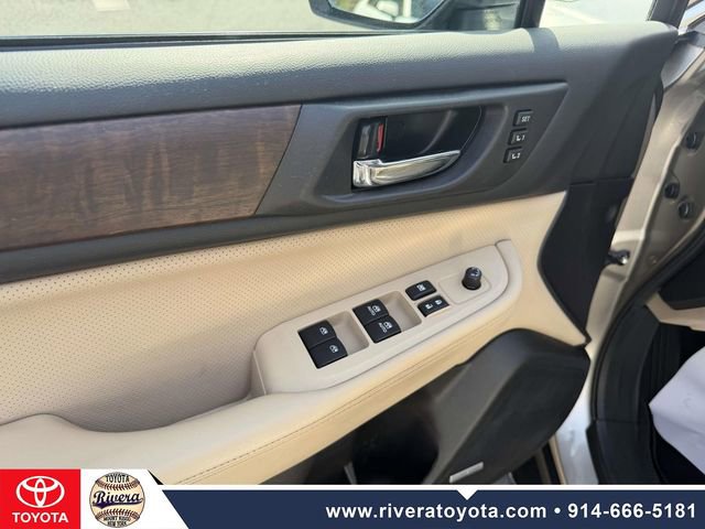 Used 2017 Subaru Outback 3.6R Limited AWD/4WD image 11