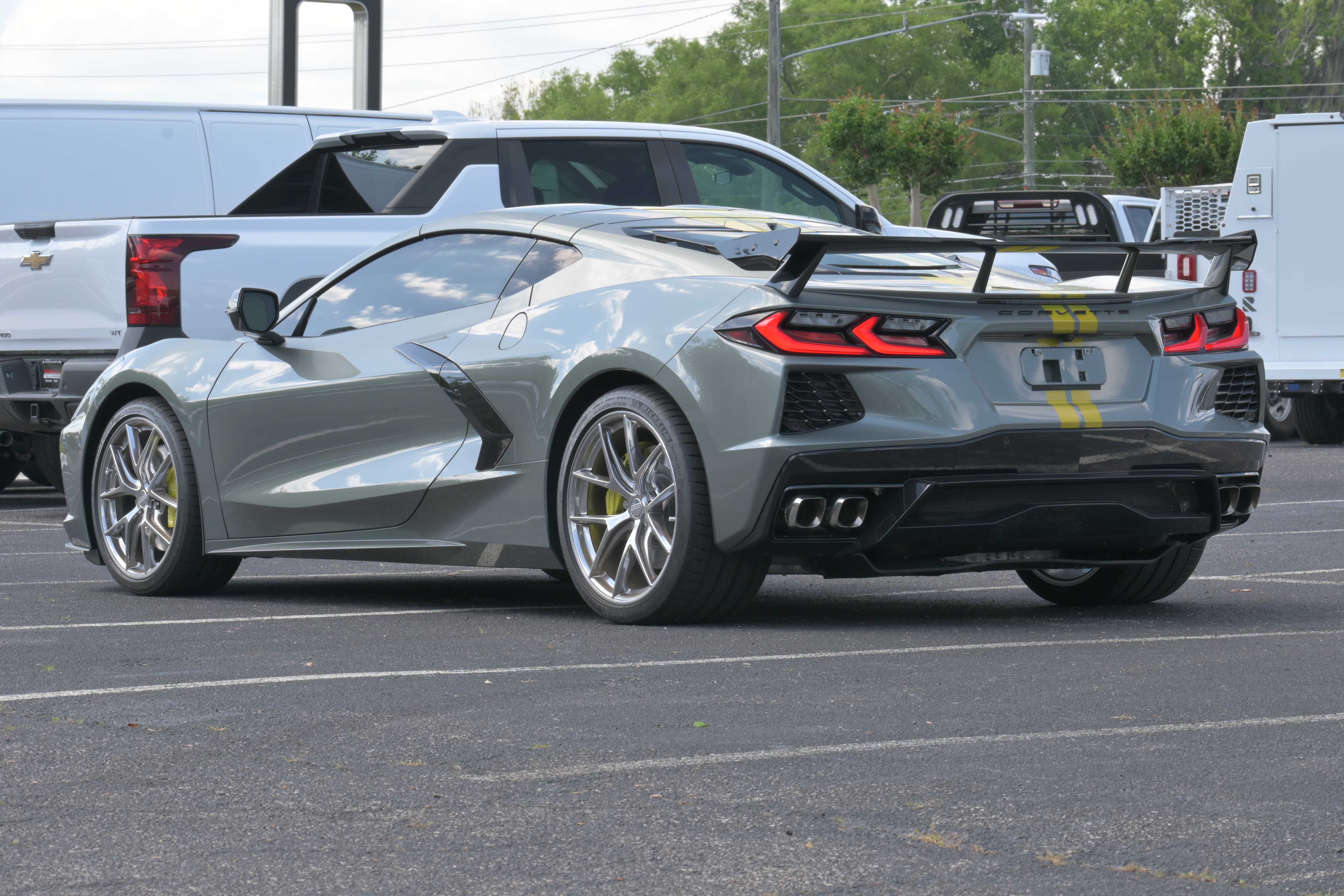 Used 2023 Chevrolet Corvette Stingray Premium Cpe w/ Z51 Performance Package RWD image 45