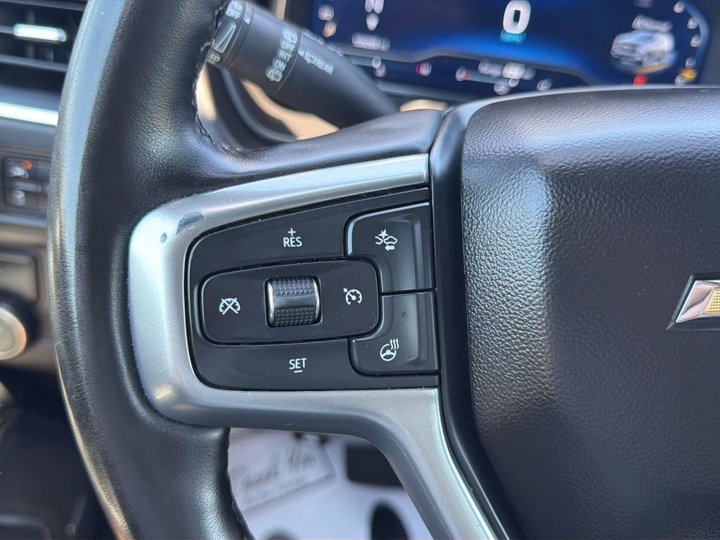 Used 2023 Chevrolet Suburban Premier RWD image 23