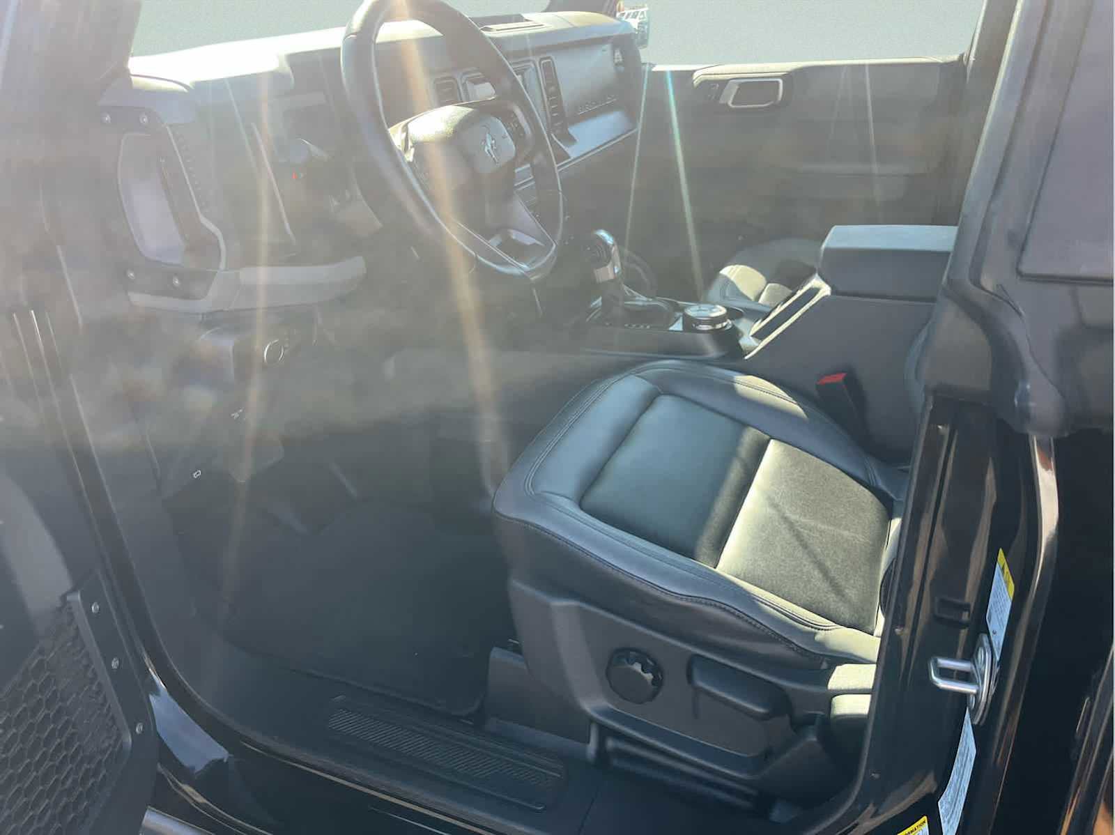 Used 2023 Ford Bronco Big Bend w/ Sasquatch Package image 30