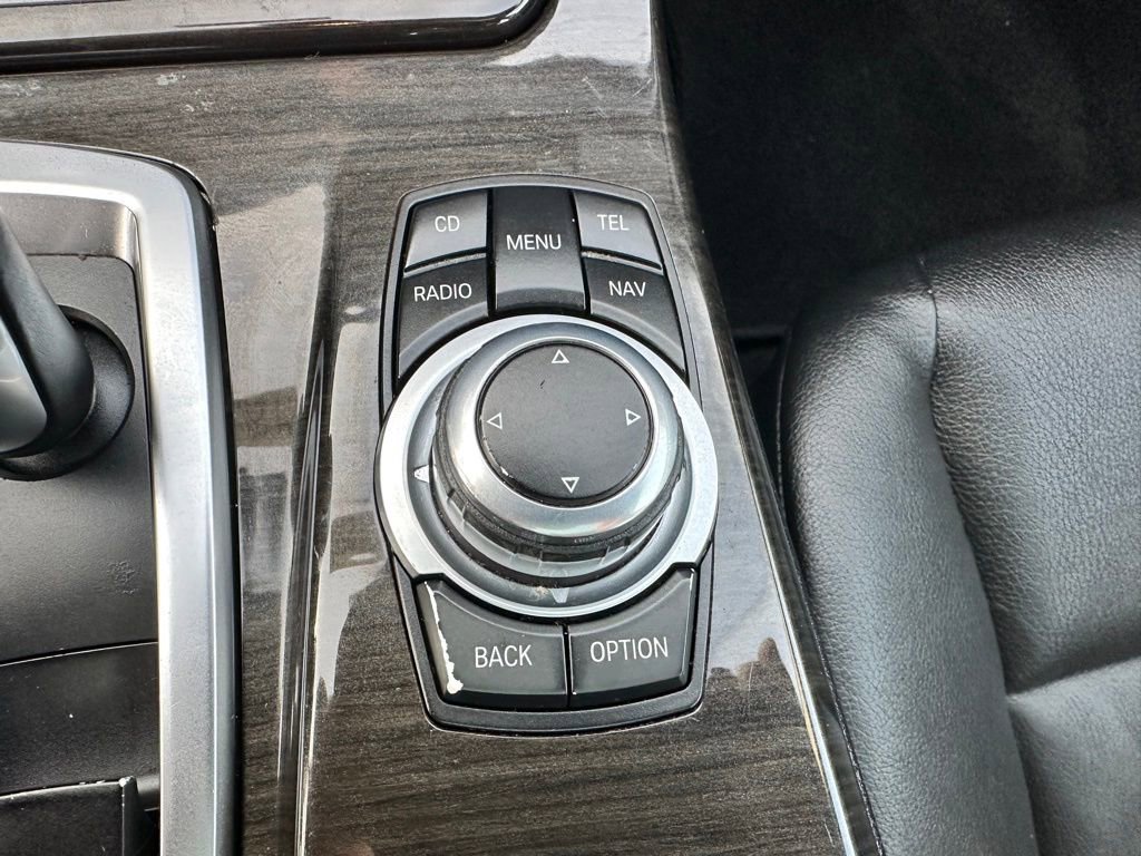 Used 2012 BMW 535i xDrive Sedan image 15